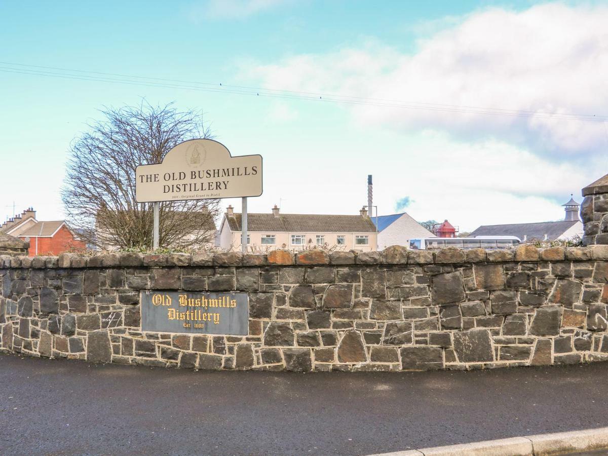 Alken Cabin Bushmills Exterior foto